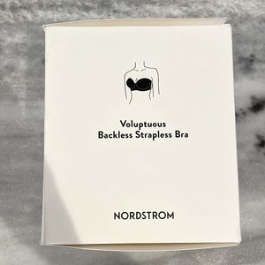 Nordstrom Voluptuous Backless Strapless Bra Cup Size D. Color Nude. Stick on NWT